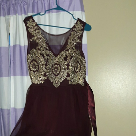 Dress - Picture 2 of 2